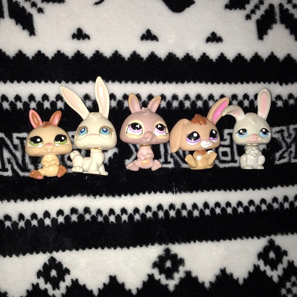 Littlest Pet Shop Bunnies!!